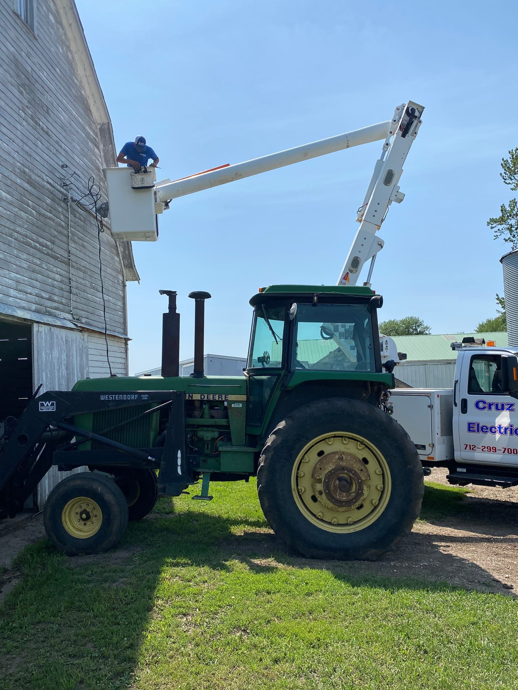 Agricultural electrical installation on an Iowa farm